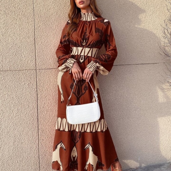 Horse Print Lantern Sleeve NEW - Stunning Fit - Picture 12 of 14